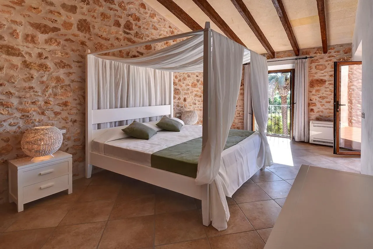 Finca Sonduri Portopetro İspanya